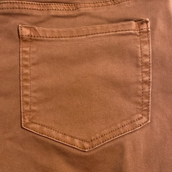 NWOT m jeans by maurices™ High Rise Jegging Size M Reg Length 39” Inseam 28.5” - Picture 12 of 13